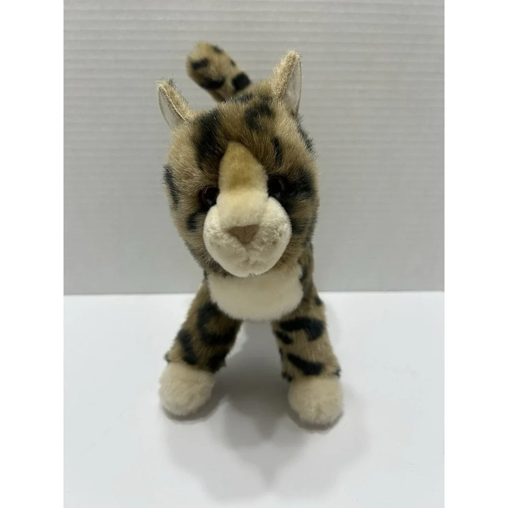 Bass Pro Douglas Bengal Tiger Kitty Cat Plush Brown Spotted 1862 2022